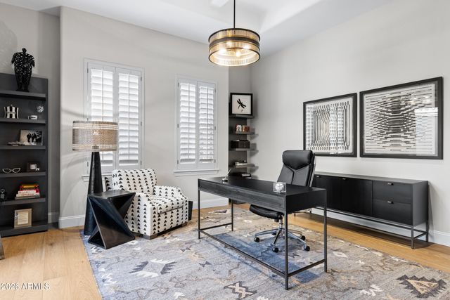 8832 E WETHERSFIELD Road, Scottsdale, AZ 85260