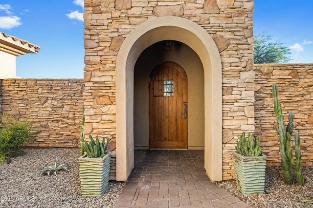 8832 E WETHERSFIELD Road, Scottsdale, AZ 85260