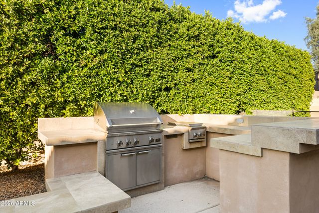 8832 E WETHERSFIELD Road, Scottsdale, AZ 85260