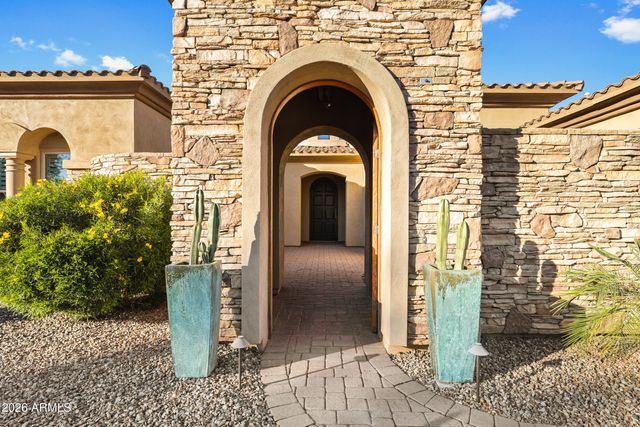 8832 E WETHERSFIELD Road, Scottsdale, AZ 85260