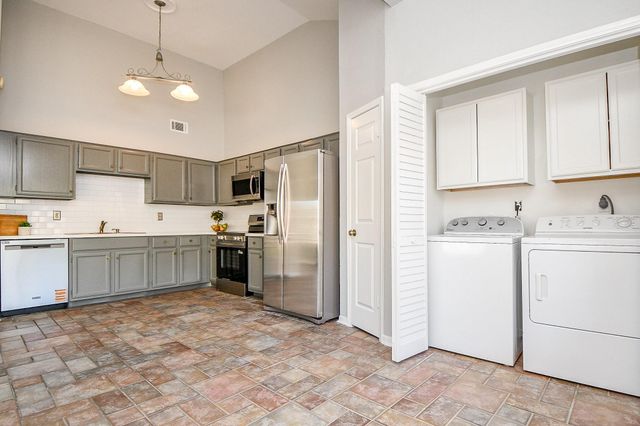 18542 Trail Bend Lane, Houston, TX 77084