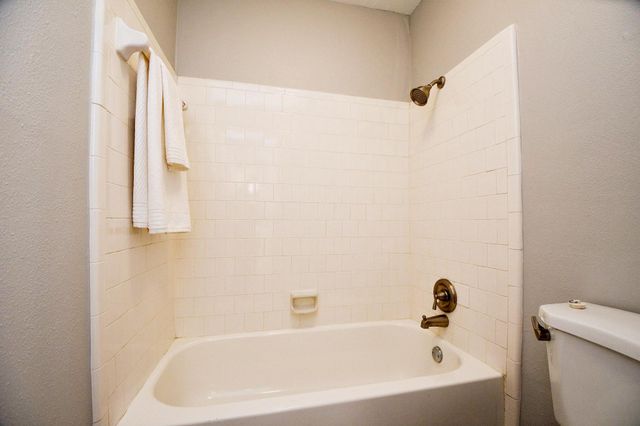 18542 Trail Bend Lane, Houston, TX 77084