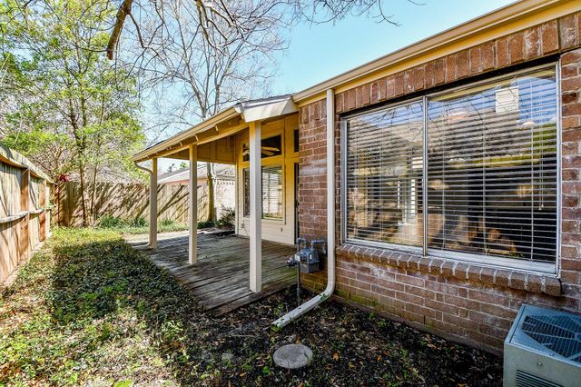 18542 Trail Bend Lane, Houston, TX 77084