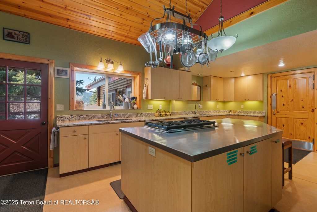 1591 OLD IRWIN Road, Irwin, ID 83428 photo 9