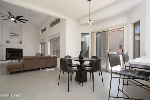 6851 W Kern Drive, Tucson, AZ 85743