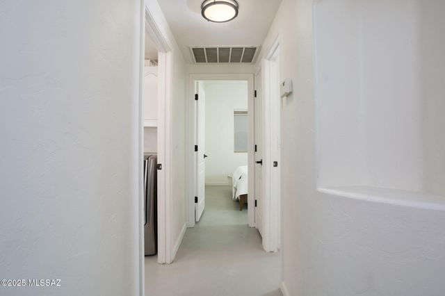 6851 W Kern Drive, Tucson, AZ 85743