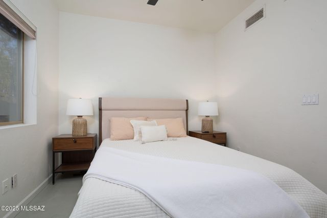 6851 W Kern Drive, Tucson, AZ 85743