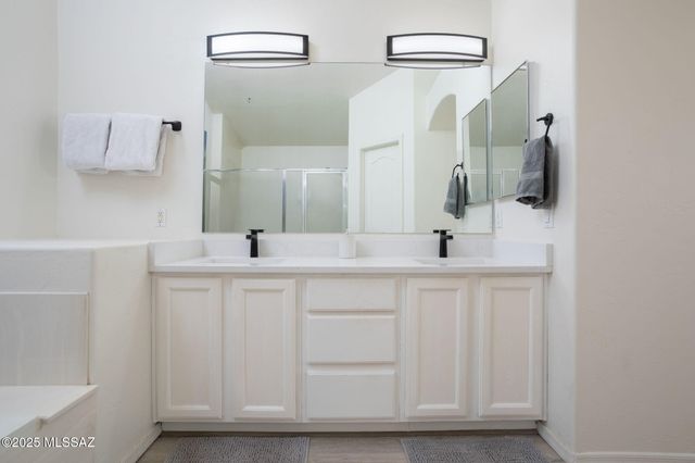 6851 W Kern Drive, Tucson, AZ 85743