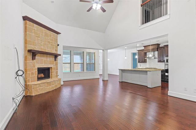 5919 Solara Ledge Lane, Sugar Land, TX 77479