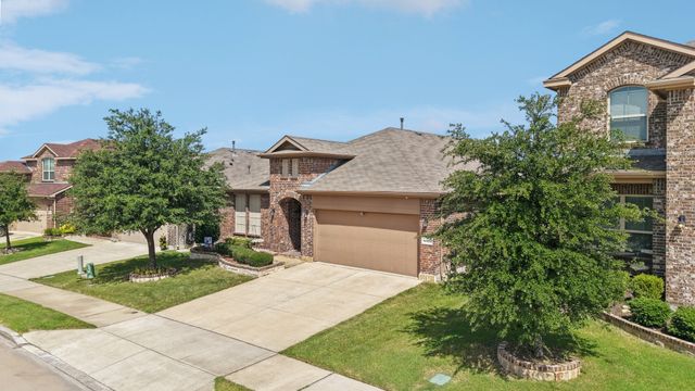 14124 Rabbit Brush Lane, Fort Worth, TX 76052