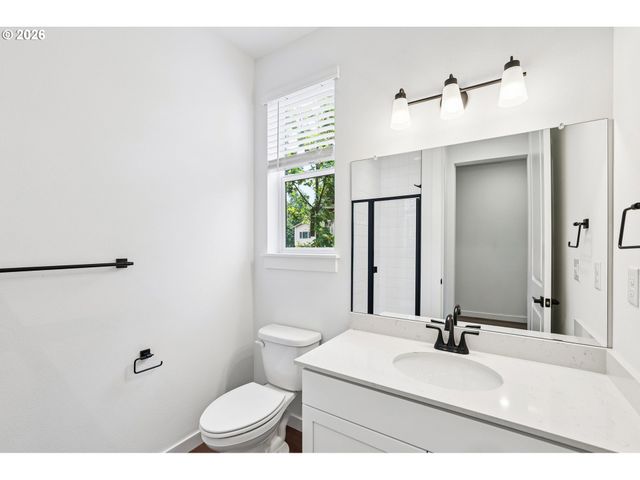 11122 Ne 131ST Ave, Vancouver, WA 98682