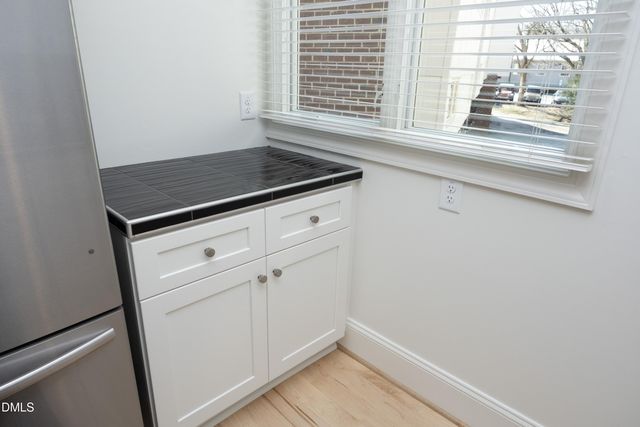 400 W Rosemary Street Unit 111, Chapel Hill, NC 27516