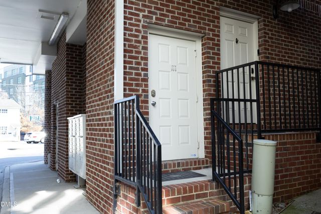 400 W Rosemary Street Unit 111, Chapel Hill, NC 27516