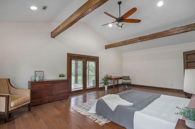 3995 E Apple Hill Lane, Springfield, MO 65802