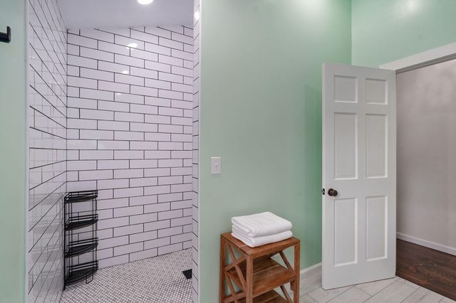 3995 E Apple Hill Lane, Springfield, MO 65802