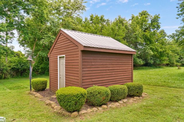 3995 E Apple Hill Lane, Springfield, MO 65802