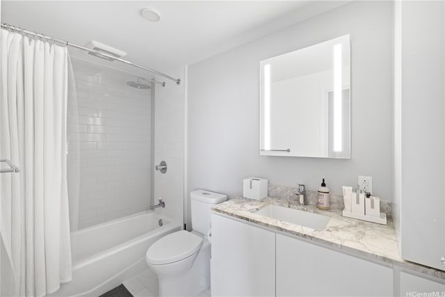 987 Queen Street 3603, Honolulu, HI 96814