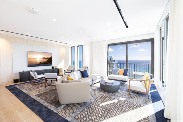 987 Queen Street 3603, Honolulu, HI 96814