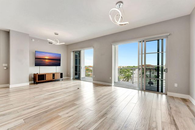 155 E Boca Raton Road 719, Boca Raton, FL 33432