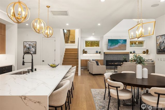 13698 NE 83rd street, Redmond, WA 98052