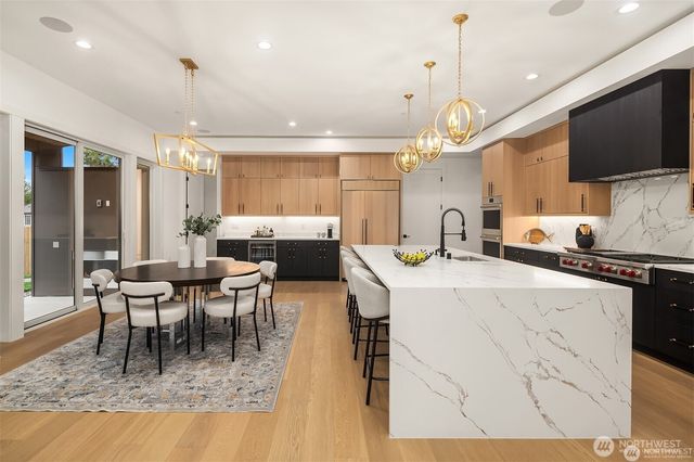 13698 NE 83rd street, Redmond, WA 98052