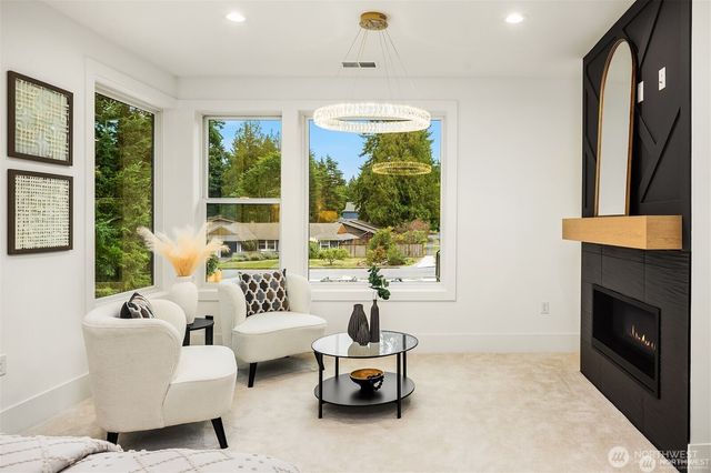 13698 NE 83rd street, Redmond, WA 98052