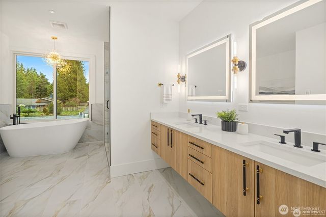 13698 NE 83rd street, Redmond, WA 98052