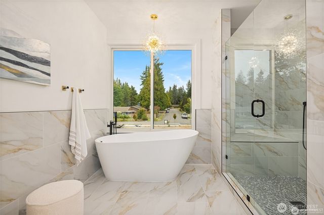 13698 NE 83rd street, Redmond, WA 98052