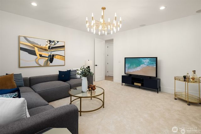 13698 NE 83rd street, Redmond, WA 98052