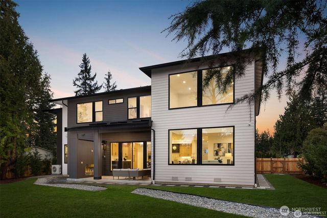 13698 NE 83rd street, Redmond, WA 98052