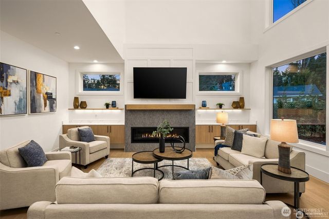 13698 NE 83rd street, Redmond, WA 98052