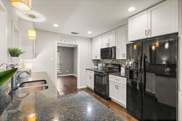 1204 Lime Rock DR, Round Rock, TX 78681