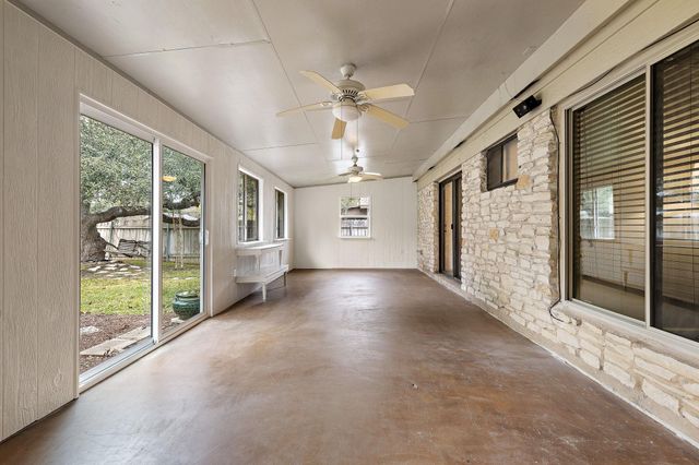 1204 Lime Rock DR, Round Rock, TX 78681