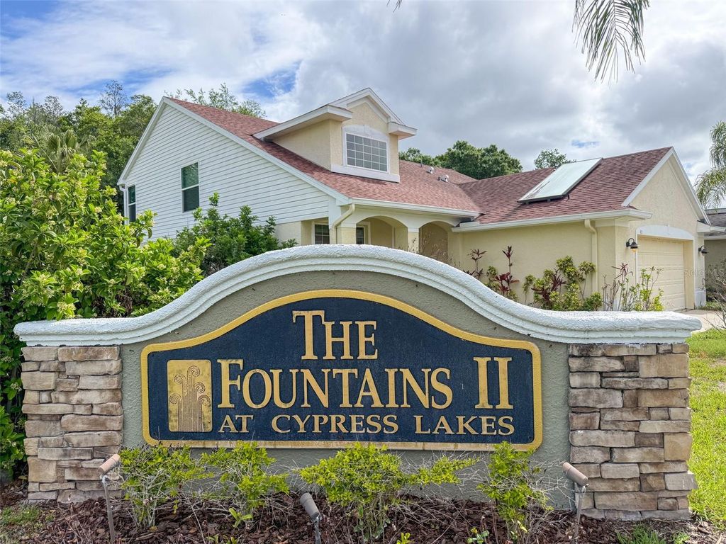 Image 2 of property listing at 301 TAVERNIER DRIVE, Oldsmar, FL 34677