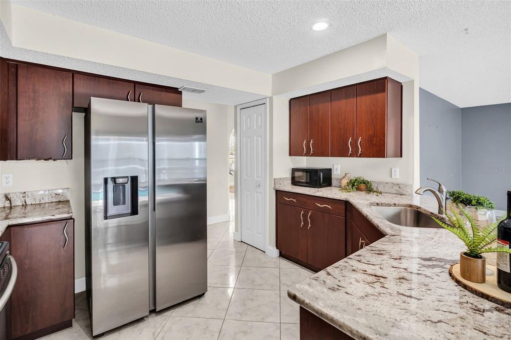 Image 17 of property listing at 301 TAVERNIER DRIVE, Oldsmar, FL 34677