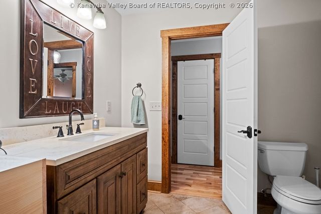 395 Long Branch Road, Charleston, WV 25314