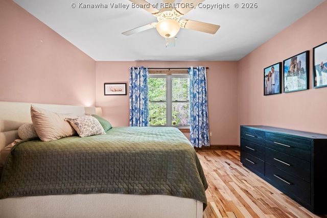 395 Long Branch Road, Charleston, WV 25314