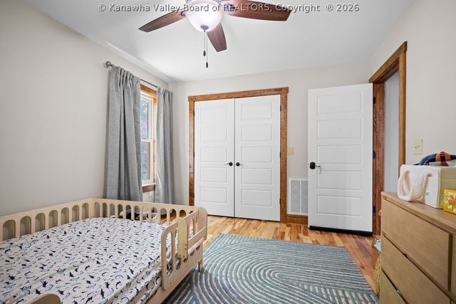 395 Long Branch Road, Charleston, WV 25314