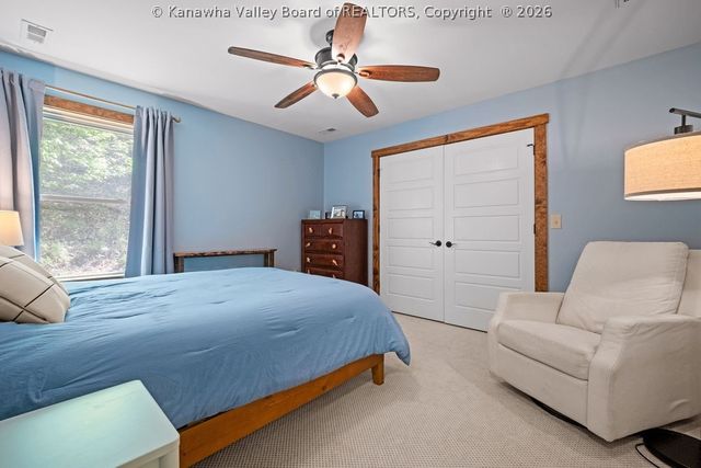 395 Long Branch Road, Charleston, WV 25314