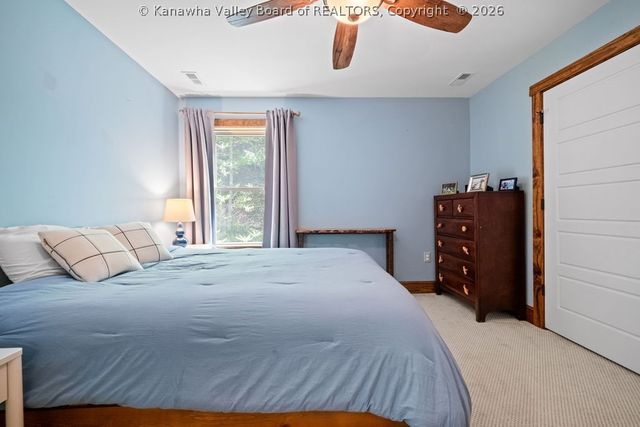 395 Long Branch Road, Charleston, WV 25314
