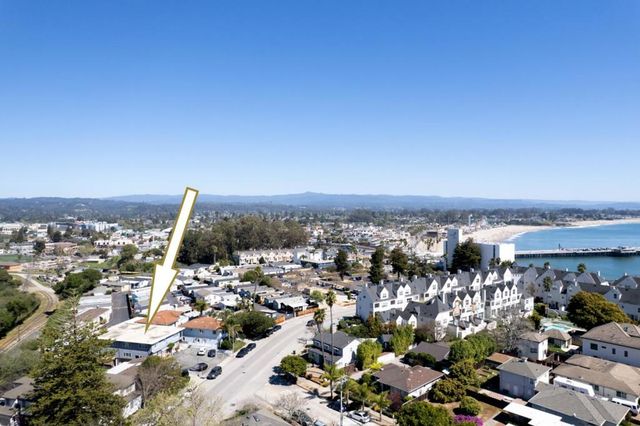 140 Bay Street, Santa Cruz, CA 95060