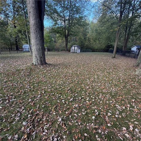 26985 Glenside Lane, Olmsted Twp, OH 44138