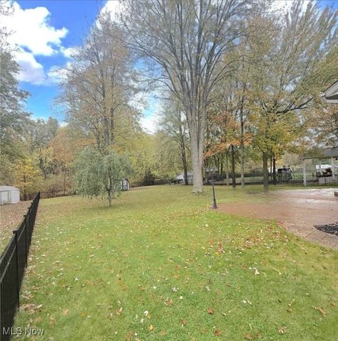 26985 Glenside Lane, Olmsted Twp, OH 44138