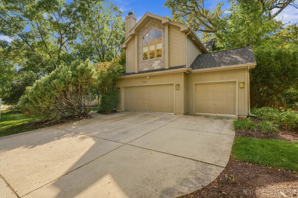 758 Feather Sound Drive, Bolingbrook, IL 60440 — exterior