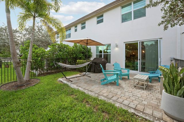 4334 Veleiros Avenue, Deerfield Beach, FL 33064