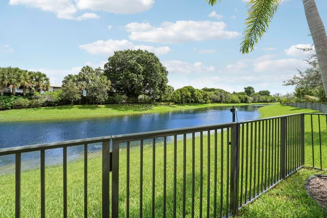 4334 Veleiros Avenue, Deerfield Beach, FL 33064