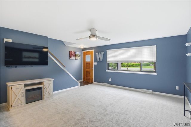 1717 Orchard Park Road, West Seneca, NY 14224