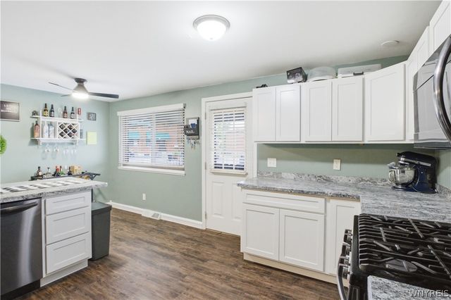 1717 Orchard Park Road, West Seneca, NY 14224