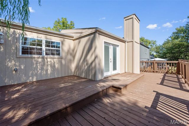 1634 Award Drive, Manchester, MO 63021