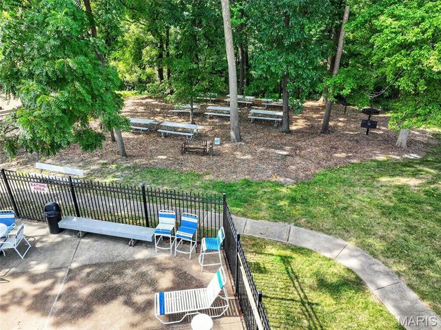 1634 Award Drive, Manchester, MO 63021